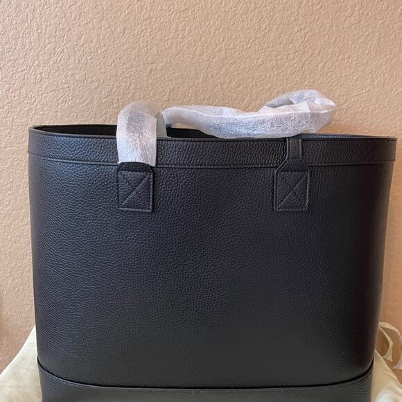 Burberry brand, new leather tote bag black - Picture 4 of 6